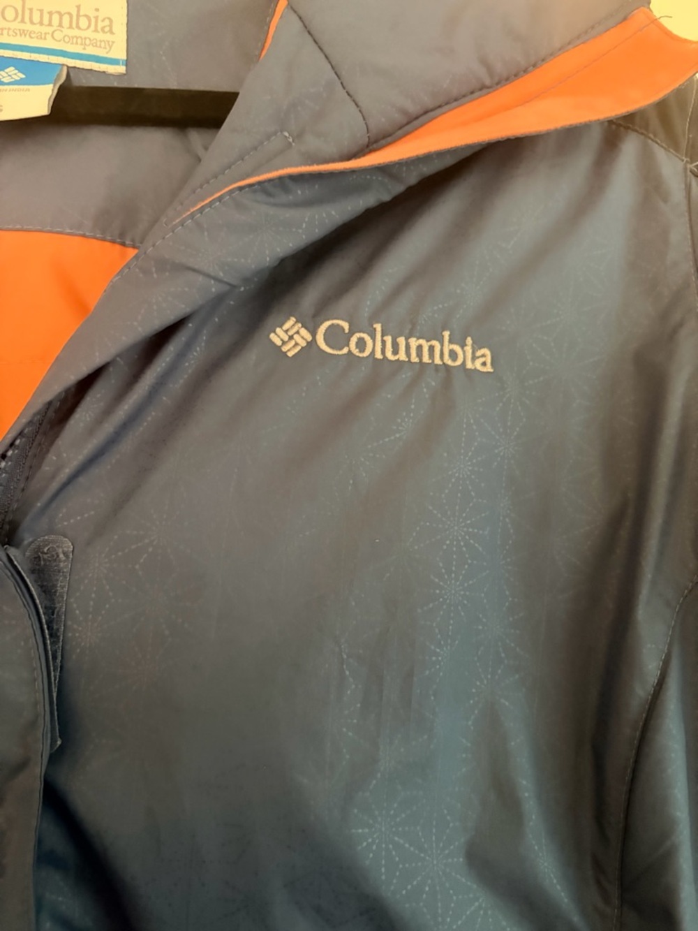 Columbia Jacket - Picture 4 of 6